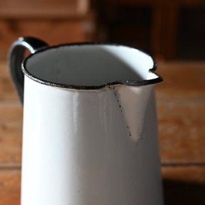 Enamel Jag / エナメル ジャグ〈 琺瑯・ホーロー・店舗什器・アンティーク ・ ヴィンテージ 〉113827