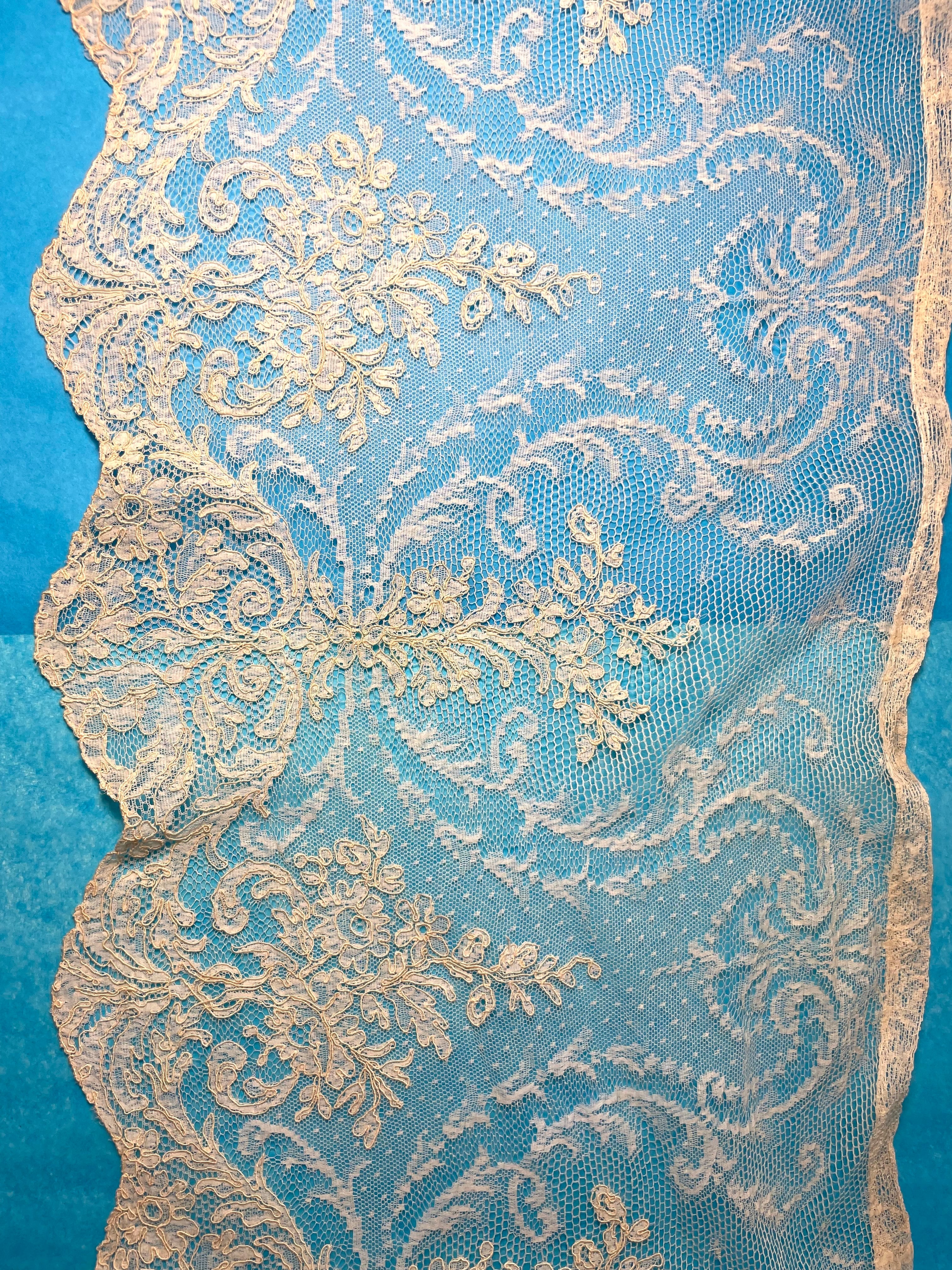 勲章 勲八等白色桐葉章☆1875年（明治8年）～／純銀製／漆塗箱付き／美