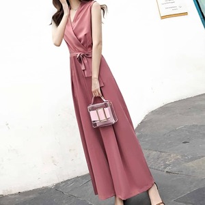 オールインワン レディース 送料無料 コンビネゾン サロペット Vネック キーネック カシュクール ジャンプスーツ オーバーオール ノースリーブ ストレート ワイド ルーズフィット 襟コンシャス ベルト ワイドレッグ マキシ丈 ロング丈 コットン リネン 大人可愛い シンプル ガジュマル ラフ 大人 おしゃれ お洒落 ゆったり ゆる S M L XL 2XL 3XL 10代 20代 30代 楽ちん 体型カバー 休日 お出かけ 普段使い 重ね着 コーデ 涼しい ピンク ブルー イエロー ベージュ ブラック