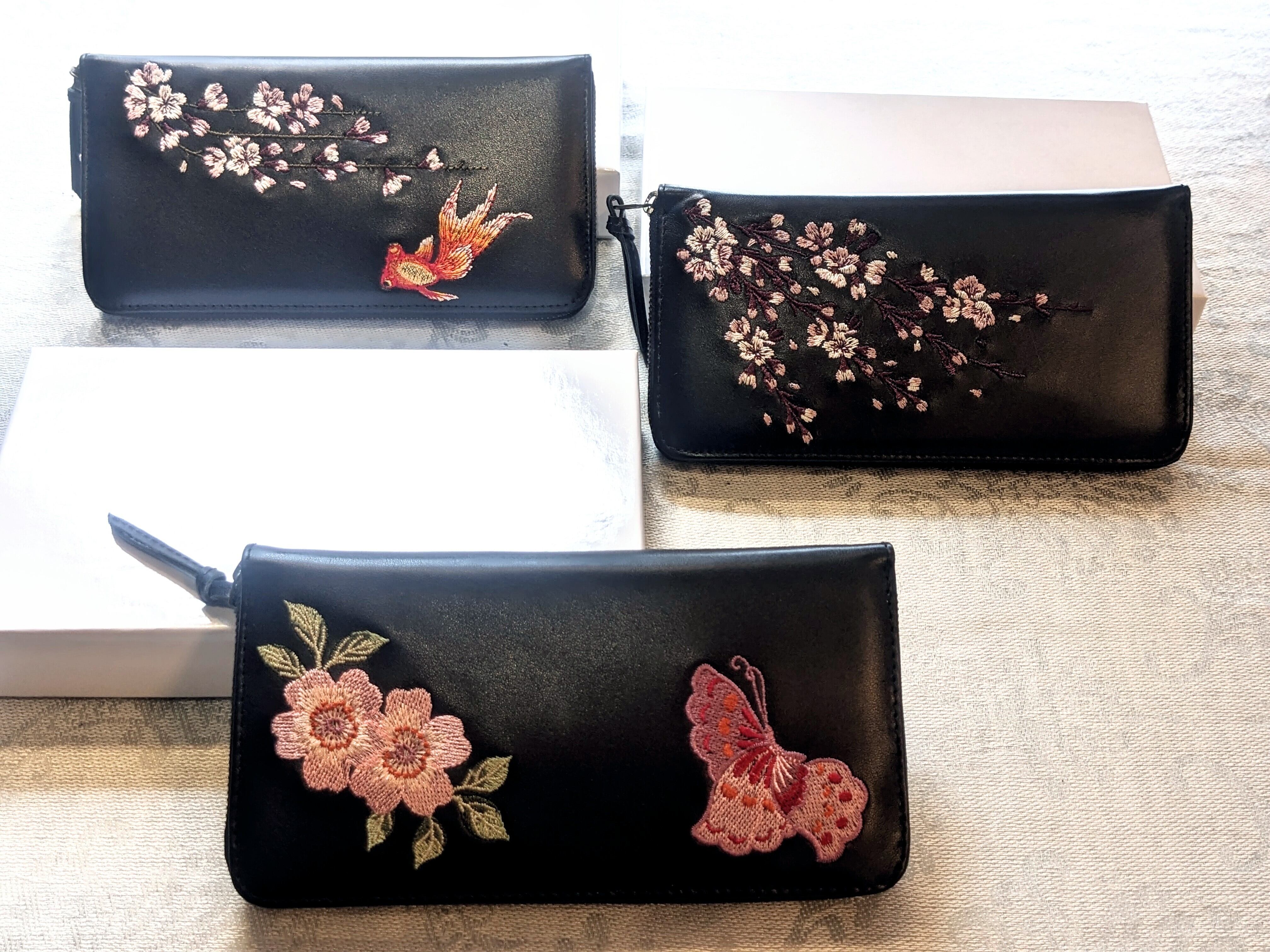 桜 刺繍 レザー ウォレット BLACK 花旅楽団 SLWL-501 | 風と地の吾 桜 刺繍 レザー ウォレット BLACK 花旅楽団 SLWL-501 | 風と地の吾