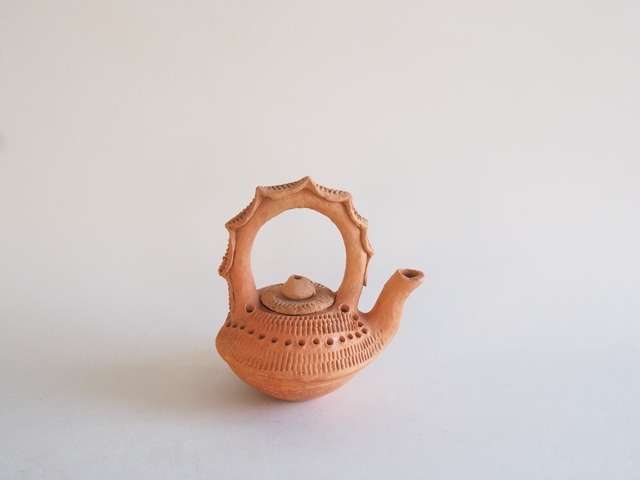 MORROCO - BERBER LEAF POTTERY / SMALL POT