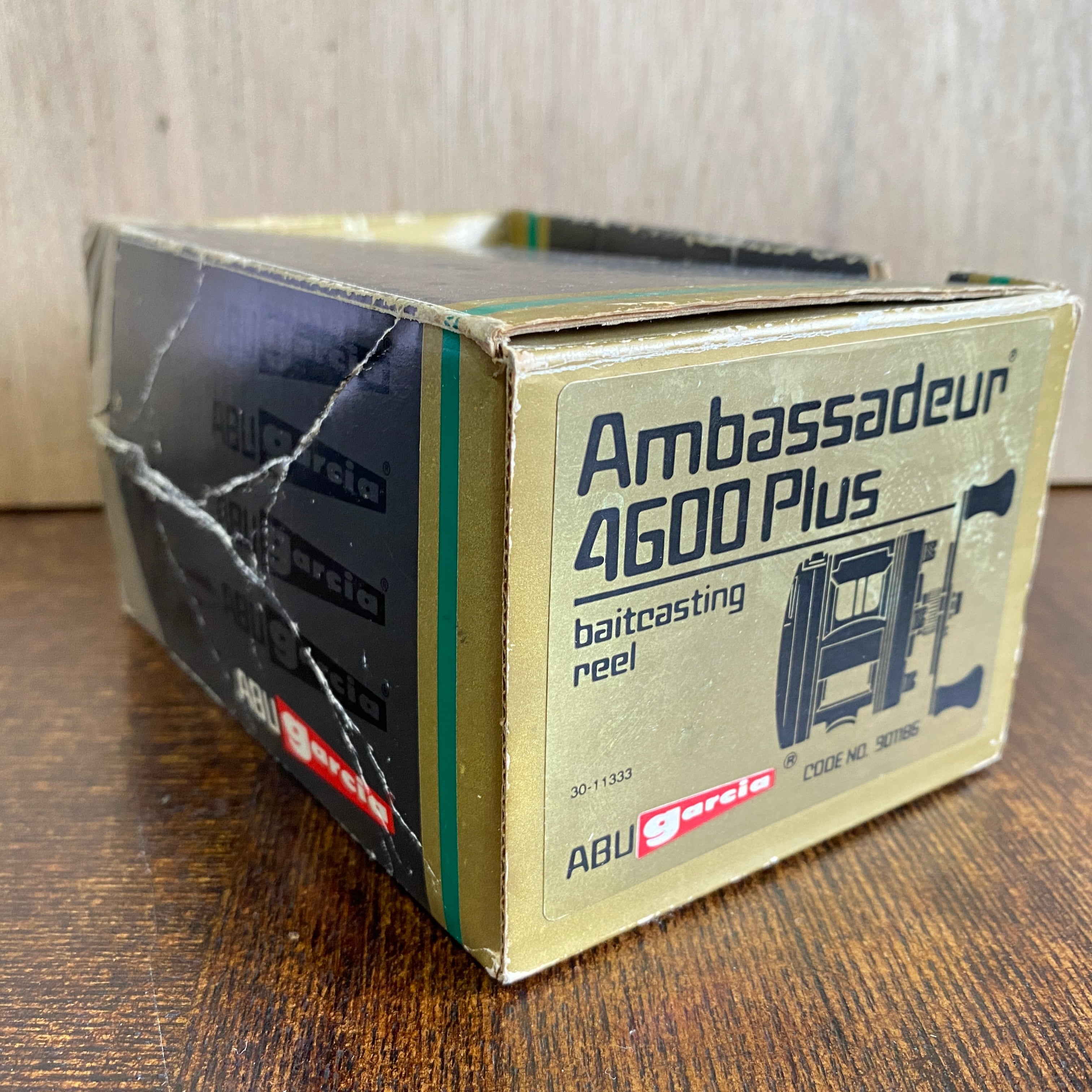 ◇1985年◇ABU Ambassadeur 4600 PLUS 箱付 / アブ アンバサダー