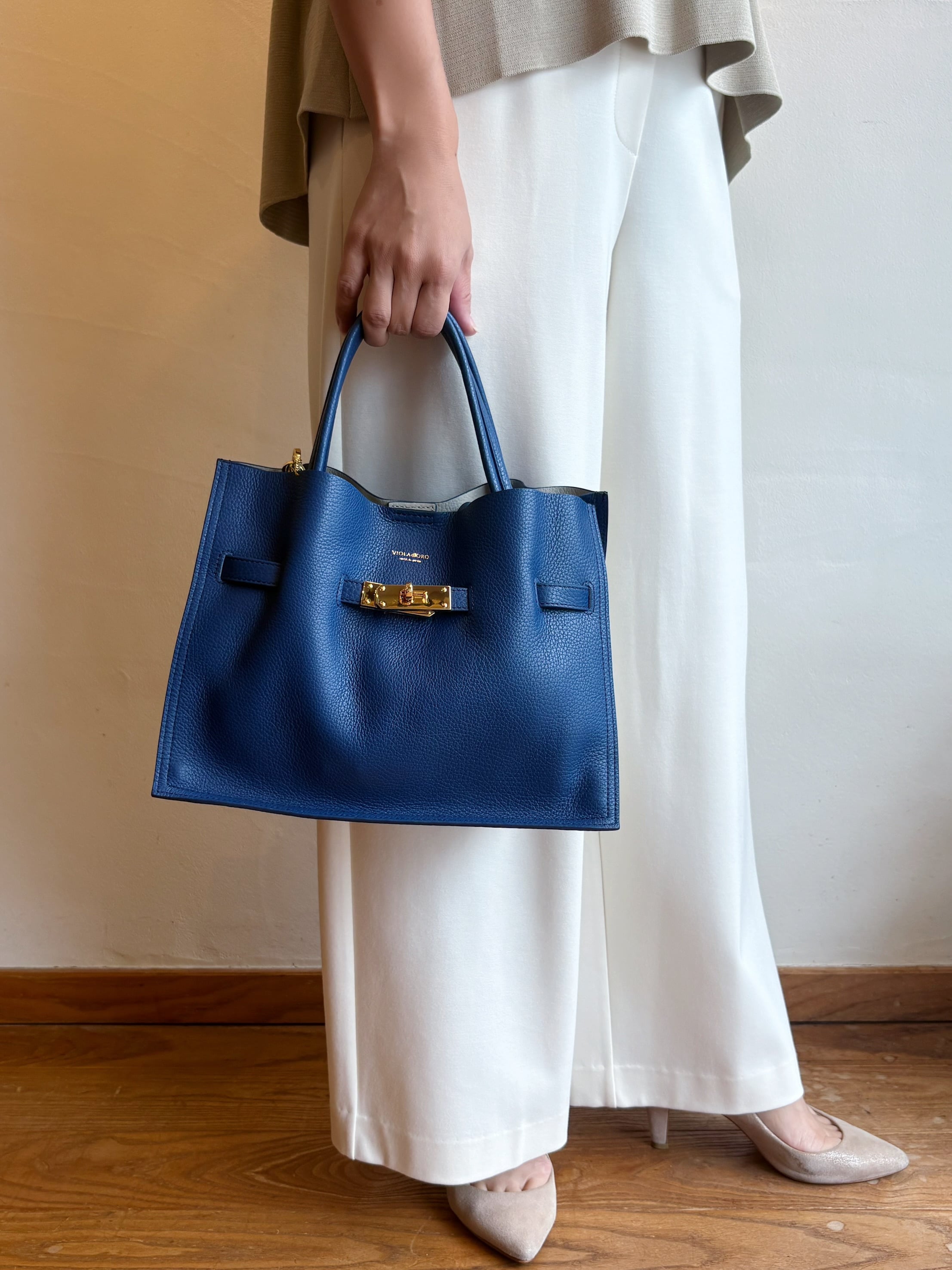 最終お値下げVIOLAd'OROシュリンククロアトートバッグ　M VIOLAd'ORO /シュリンクゴールドクロア トートバッグ TRERO (M) | anouk