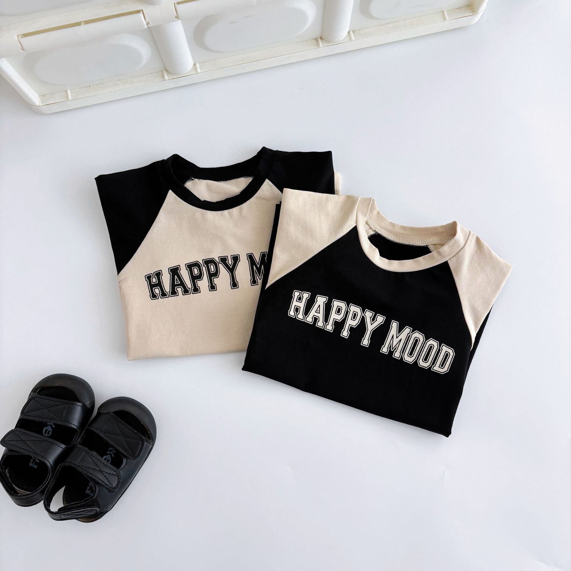 HAPPY MOODラグランロンパース