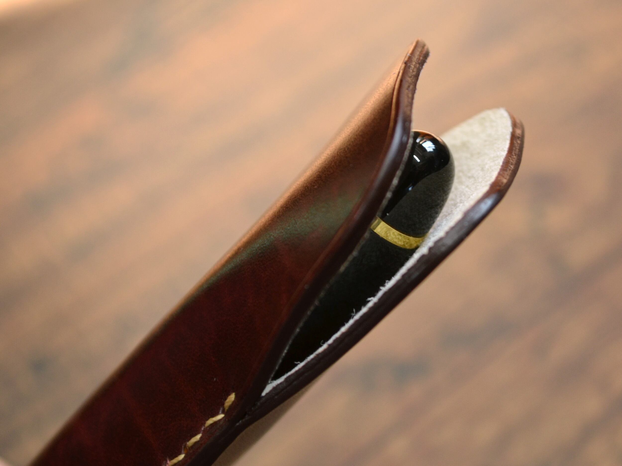 レザーのペンケースやトレイなど文房具の通販 Marubayashi