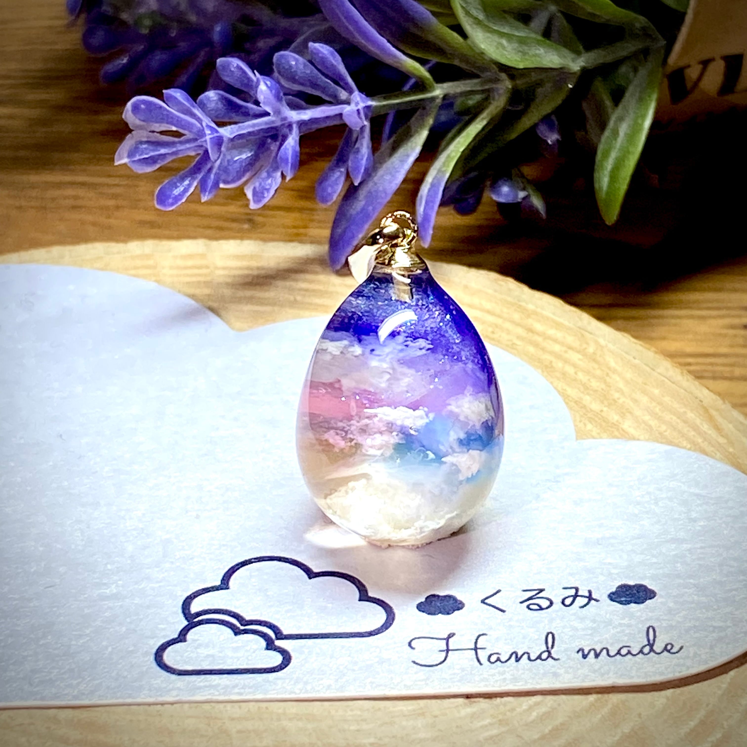 たまご型 ペンダント 雲＆空 夕暮れ空  20mm×14mm