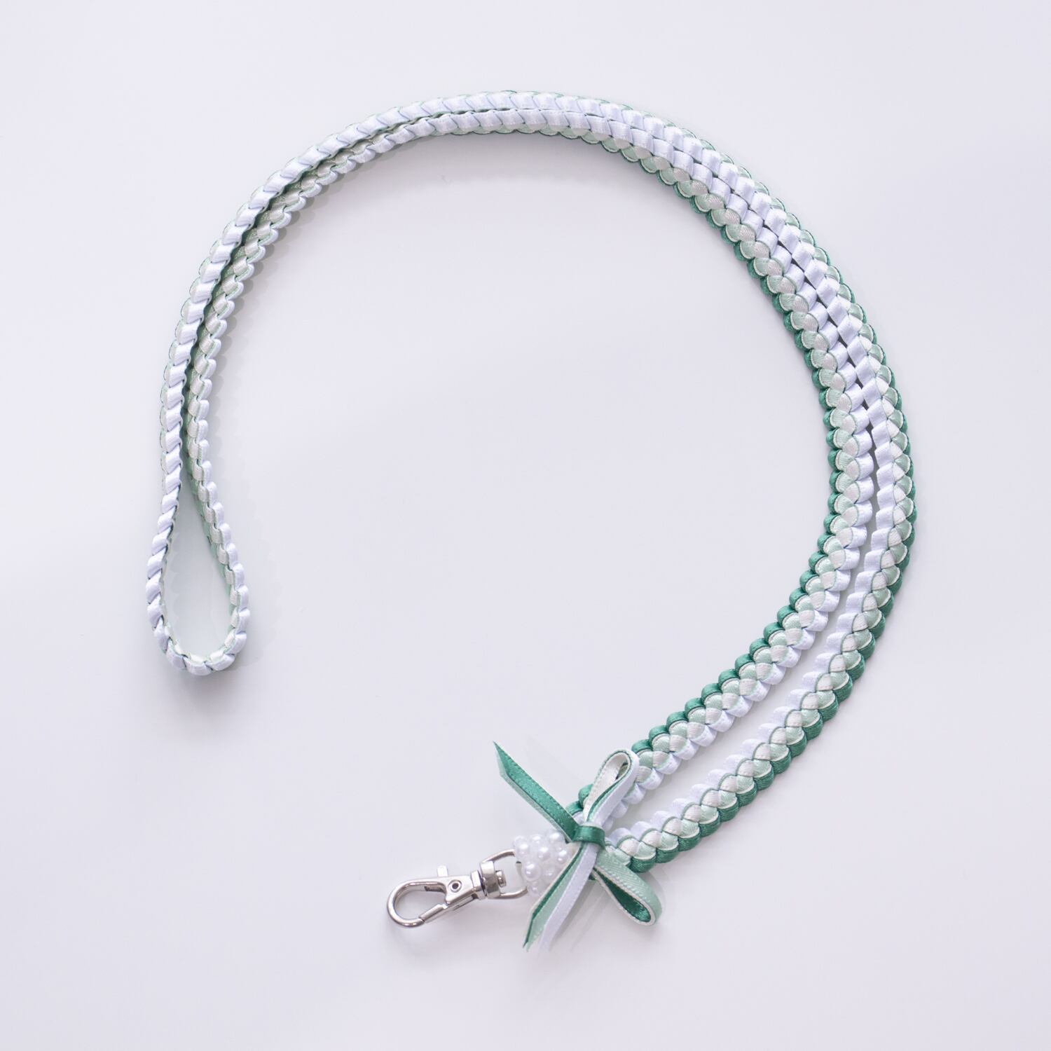 リボンレイ ネックストラップ グリーン系/リボン×ホワイト 社員証