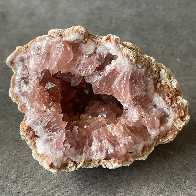 アルゼンチン産♦︎Pink Amethyst ピンクアメシスト|原石|天然石　パワーストーン　鉱物　gem stone
