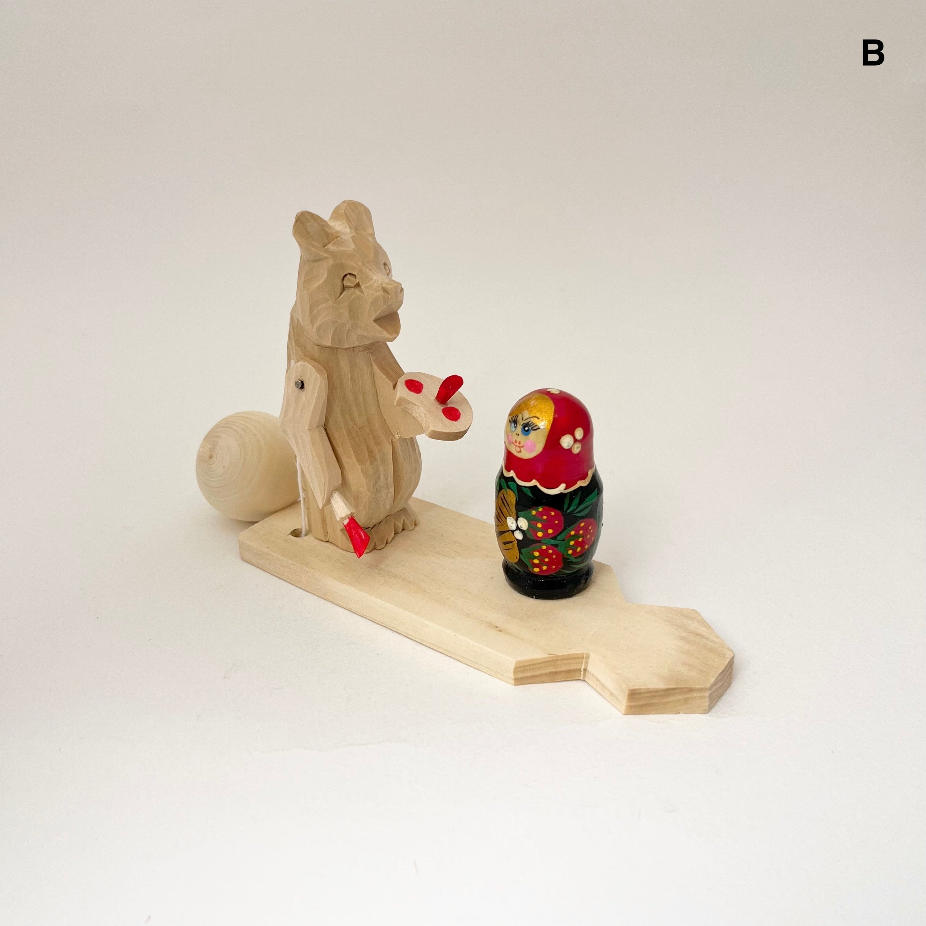 ボゴロツコエ木地玩具「クマのマトリョーシカ職人」いちご柄