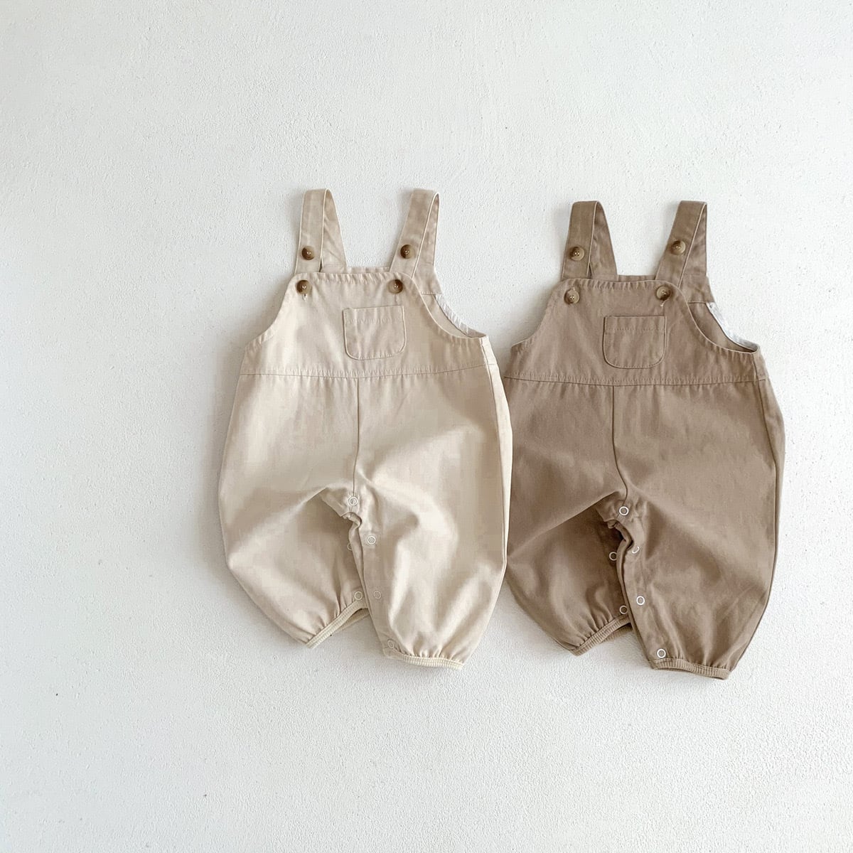 ベビー　サロペット ベビー服 3-6ヶ月長袖 フリル付き ボタン付き 3色セット Ampersand