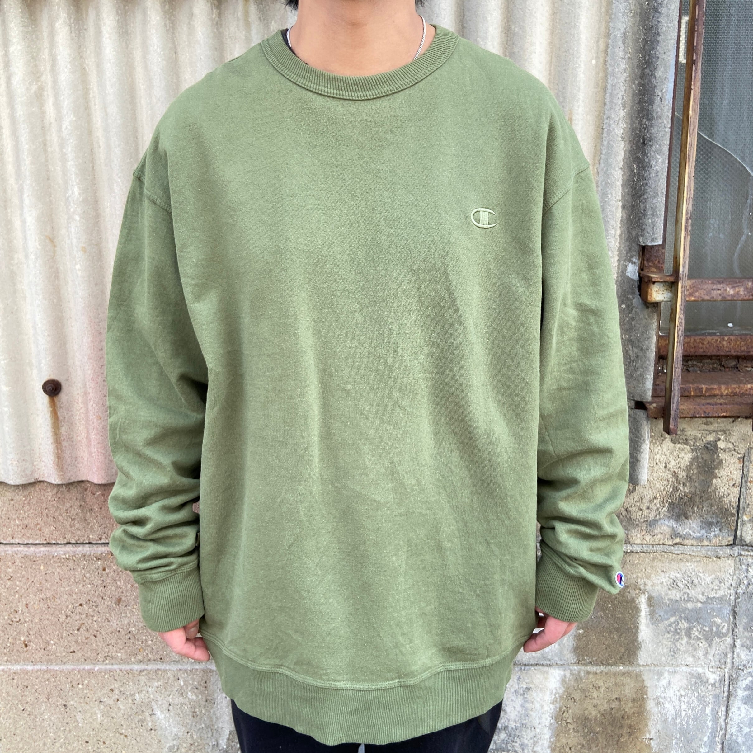 ビッグサイズ Champion チャンピオン ワンポイントロゴ刺繍 スウェット