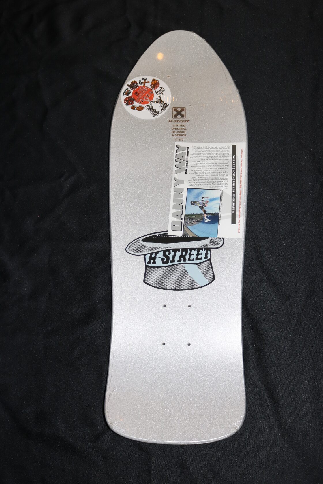 H-STREET SKATEBOARDING skate deck DANNY WAY RABBIT IN THE HAT TM7 