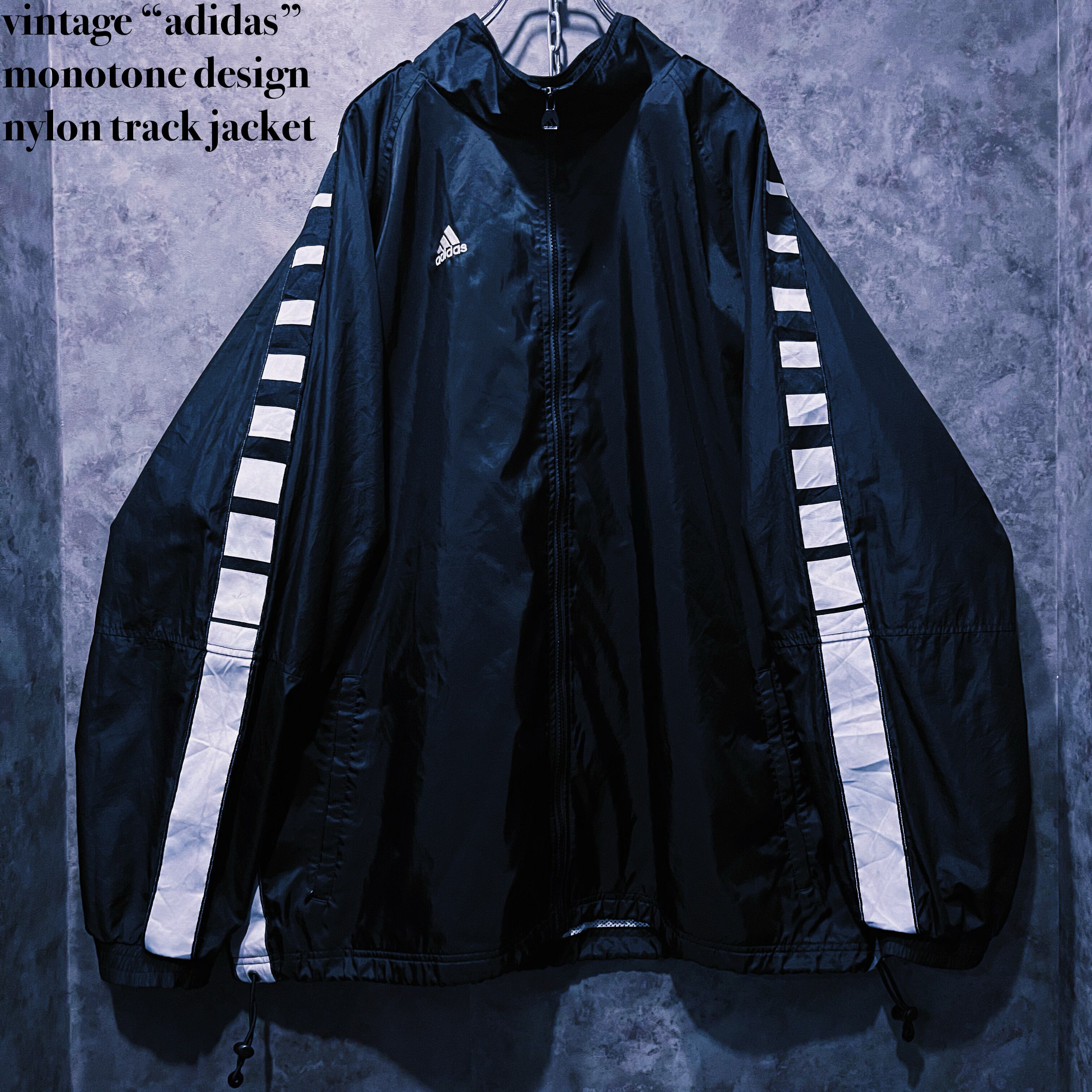 【doppio】vintage “adidas” monotone design nylon track jacket