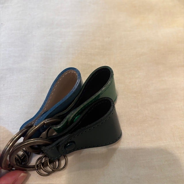 B.stuff レザーキーホルダー