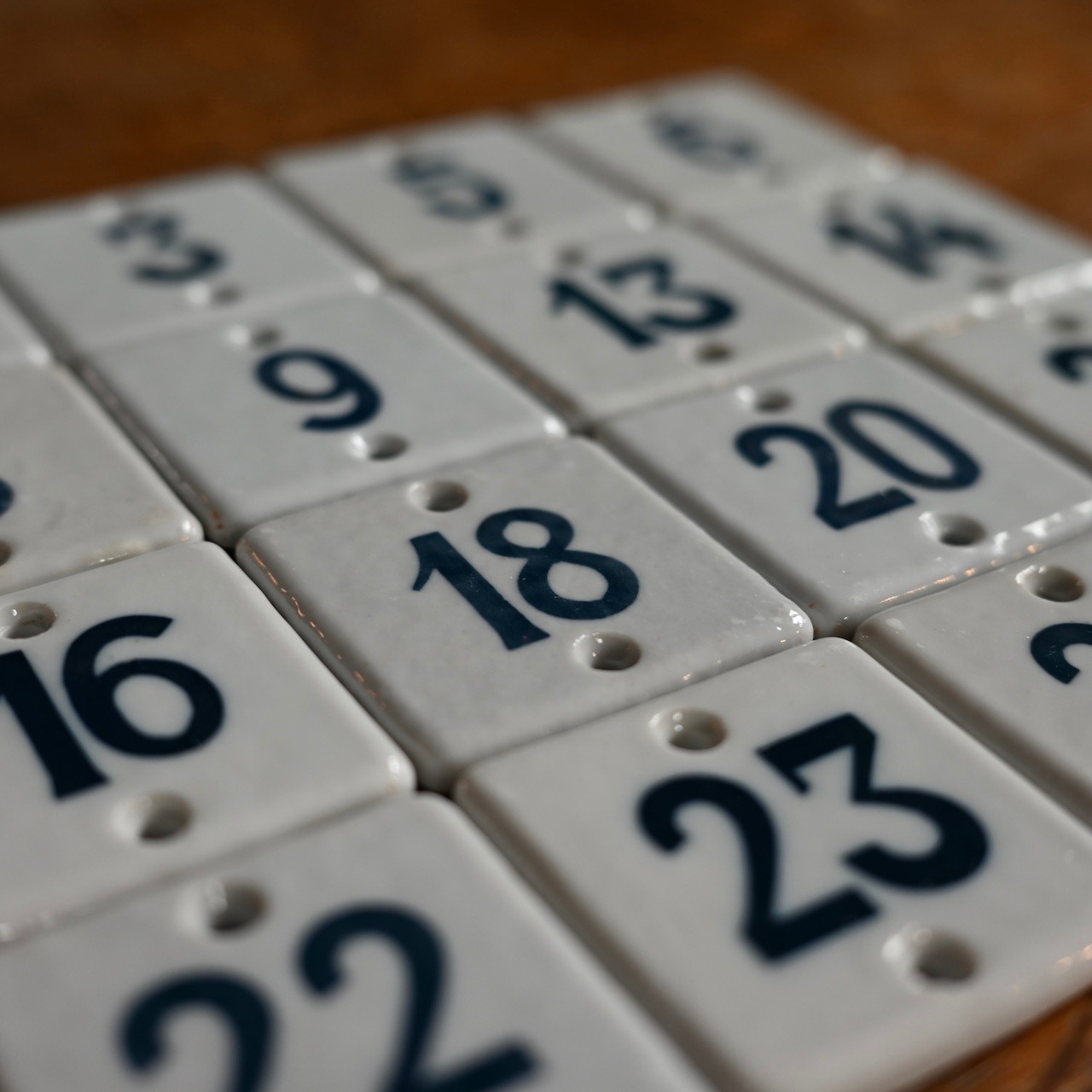 Number Plate / ナンバープレート〈 ルームナンバー・席札・店舗什器・アンティーク・ヴィンテージ 〉114035