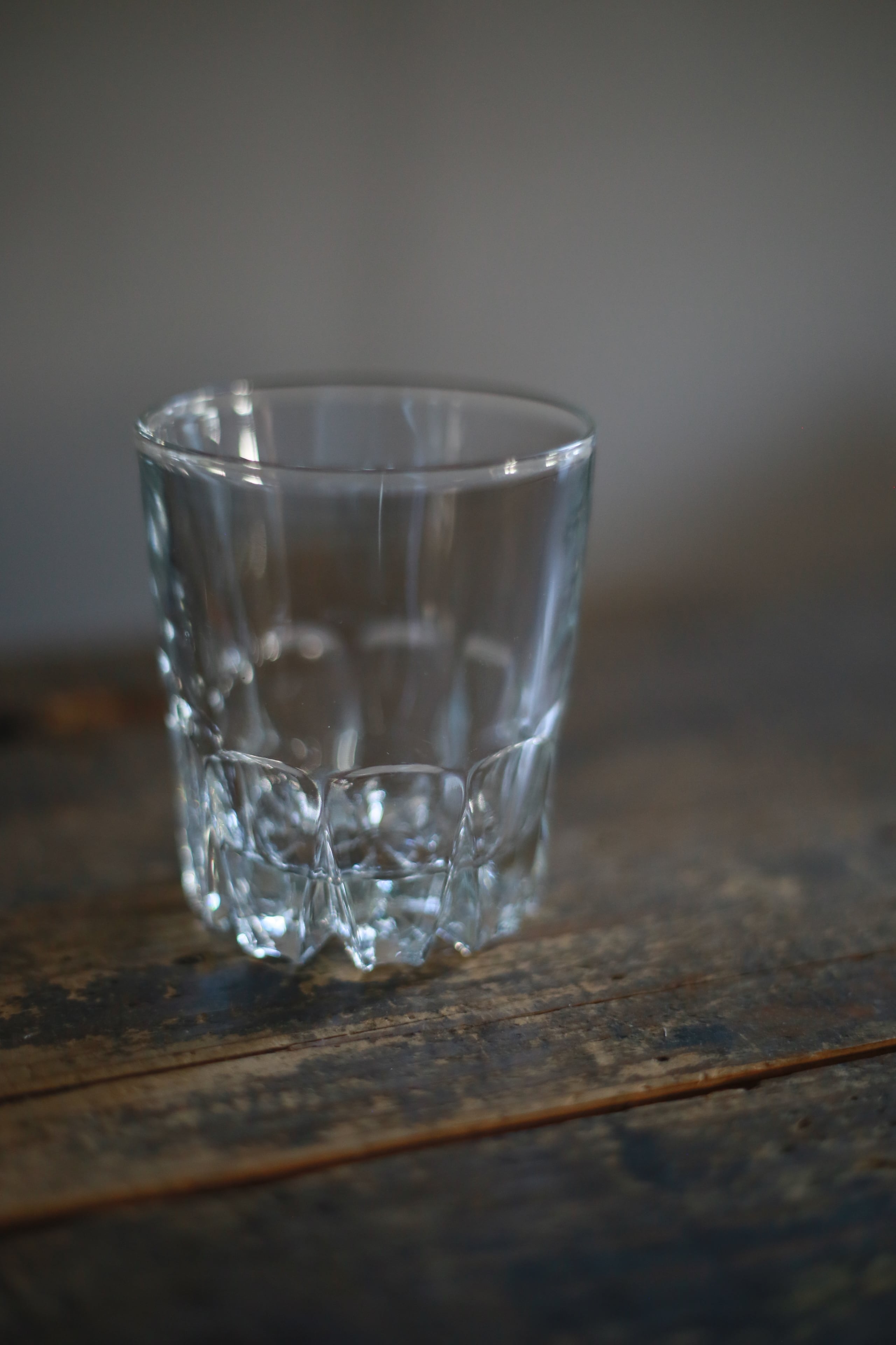 古いベルギーのロックグラス