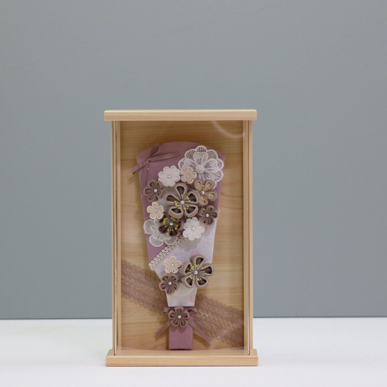 【縮緬 つまみ 羽子板 9号】 羽子板飾り アクリルケース飾り 羽子板|木製|和モダン|レース|コンパクト