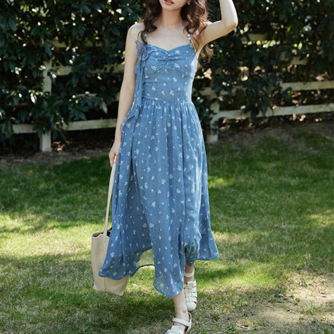 niche floral blue dress