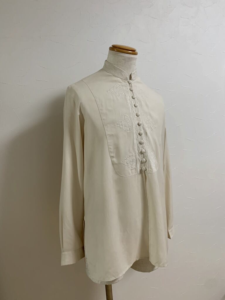1990's Silk Embroidery Mao Collar Shirt