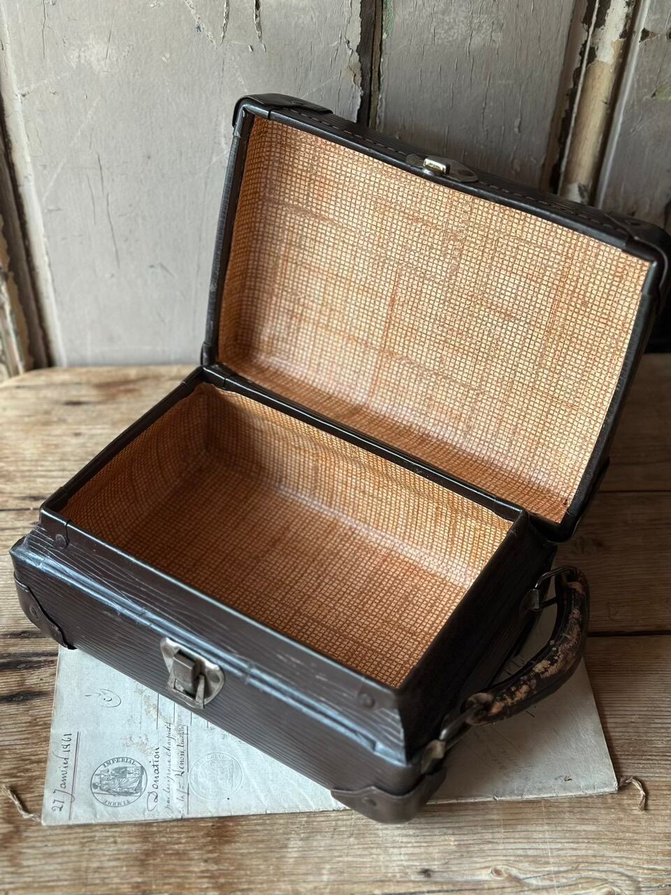 縦型 ミニトランク ダークブラウン | Brocante de La Cocotte