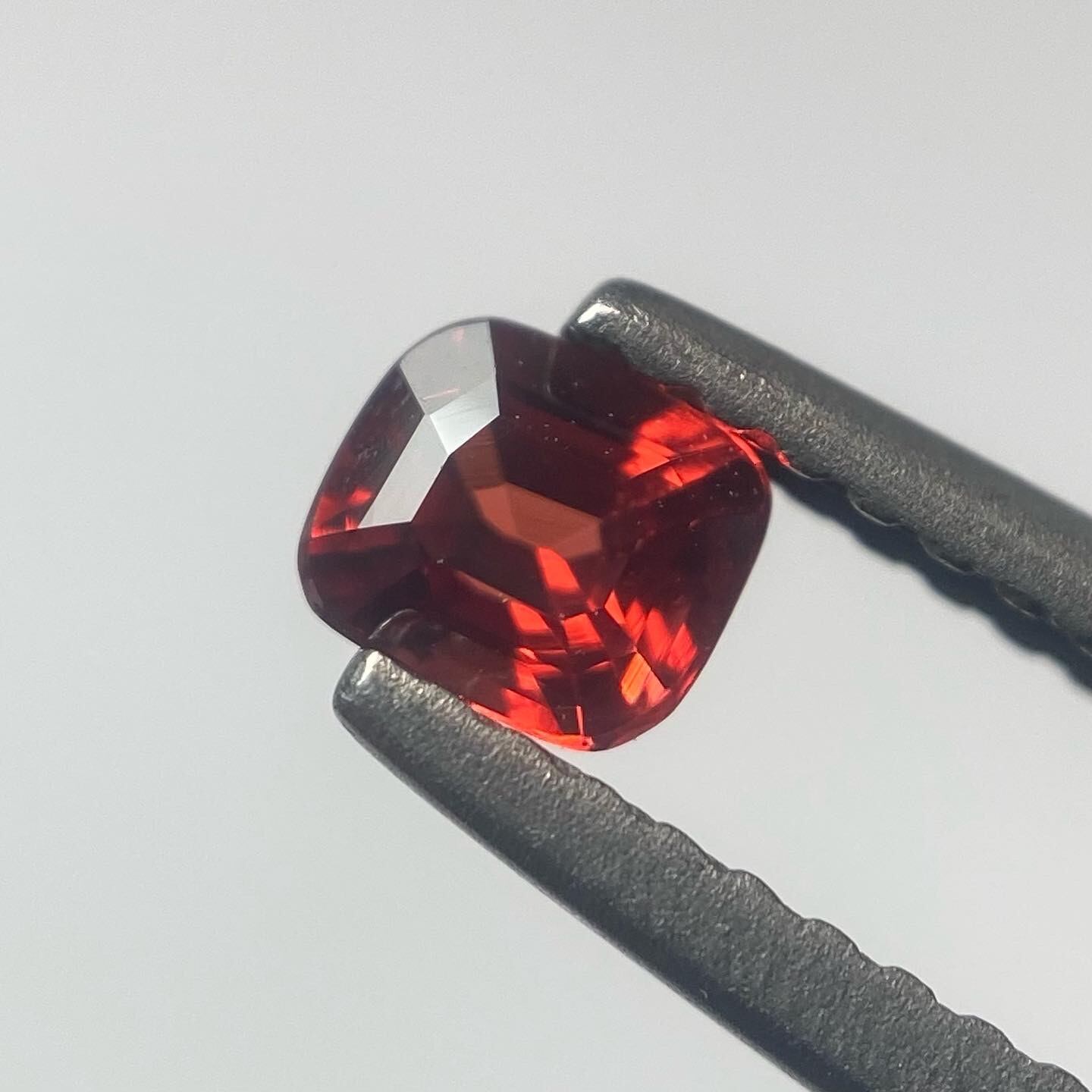 No.3 ベトナム産スピネル