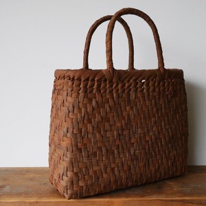 山ぶどうかご③　かごや