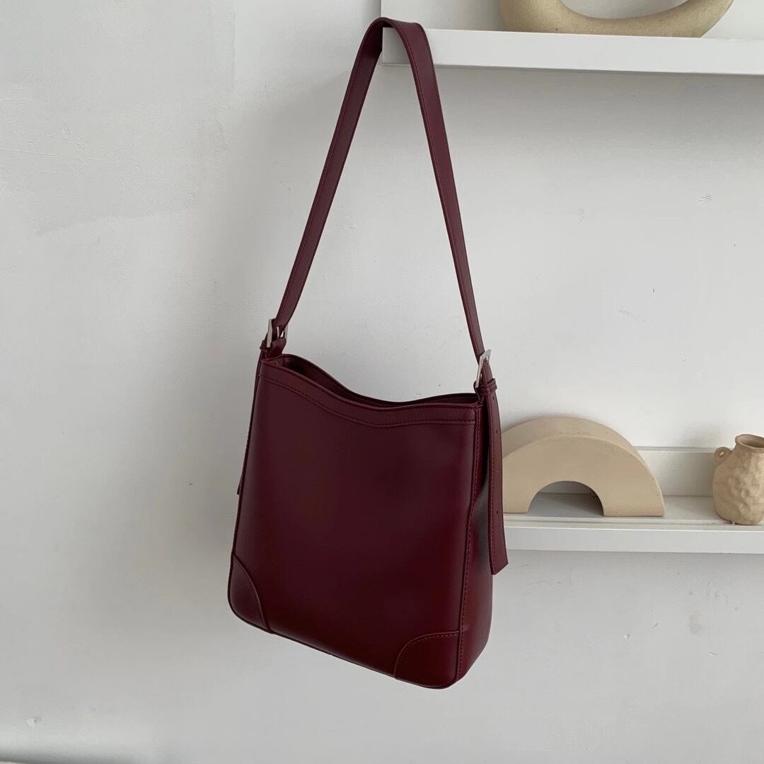 シンプルトートバッグ