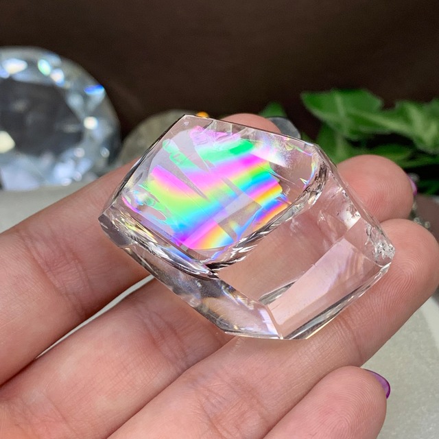 1.透明度抜群☆ファンシーシェイプ☆アイリスクォーツ