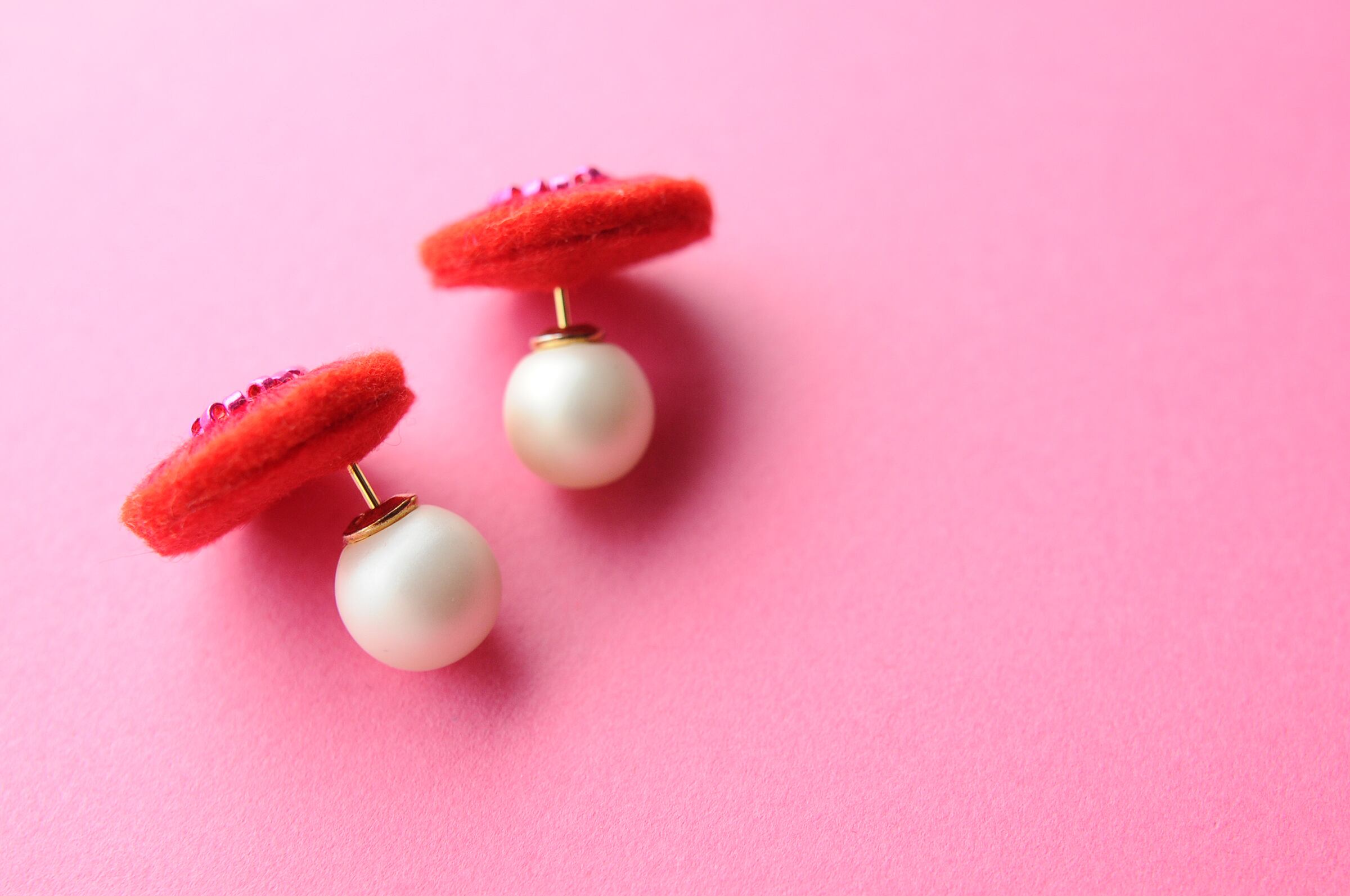 <Stella~遊び好きの星~>刺繍ピアス◎チューリップ◎2way