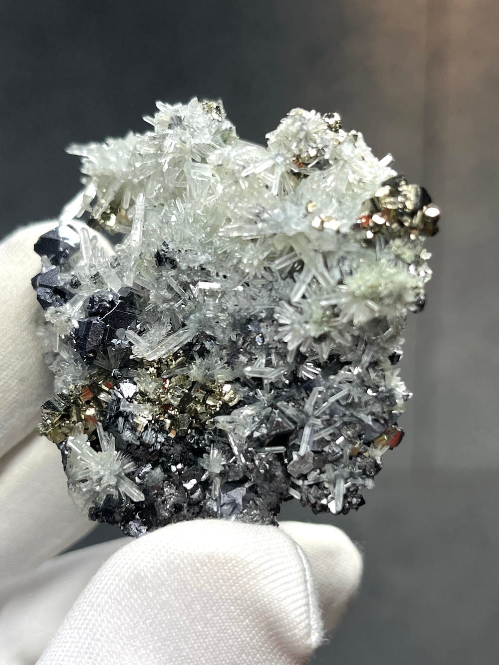 クォーツ・パイライト・ガレナ【ML-0044】from ブルガリア | acore Inc.