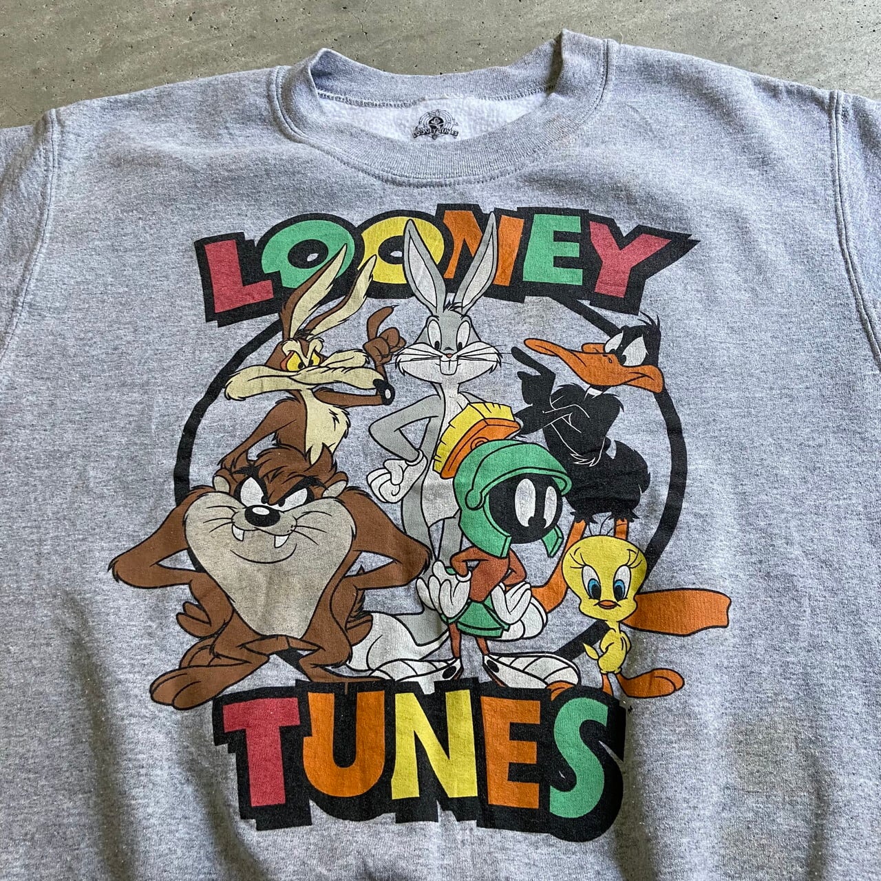 Looney Tunes ルーニー・テューンズ キャラクタースウェット 