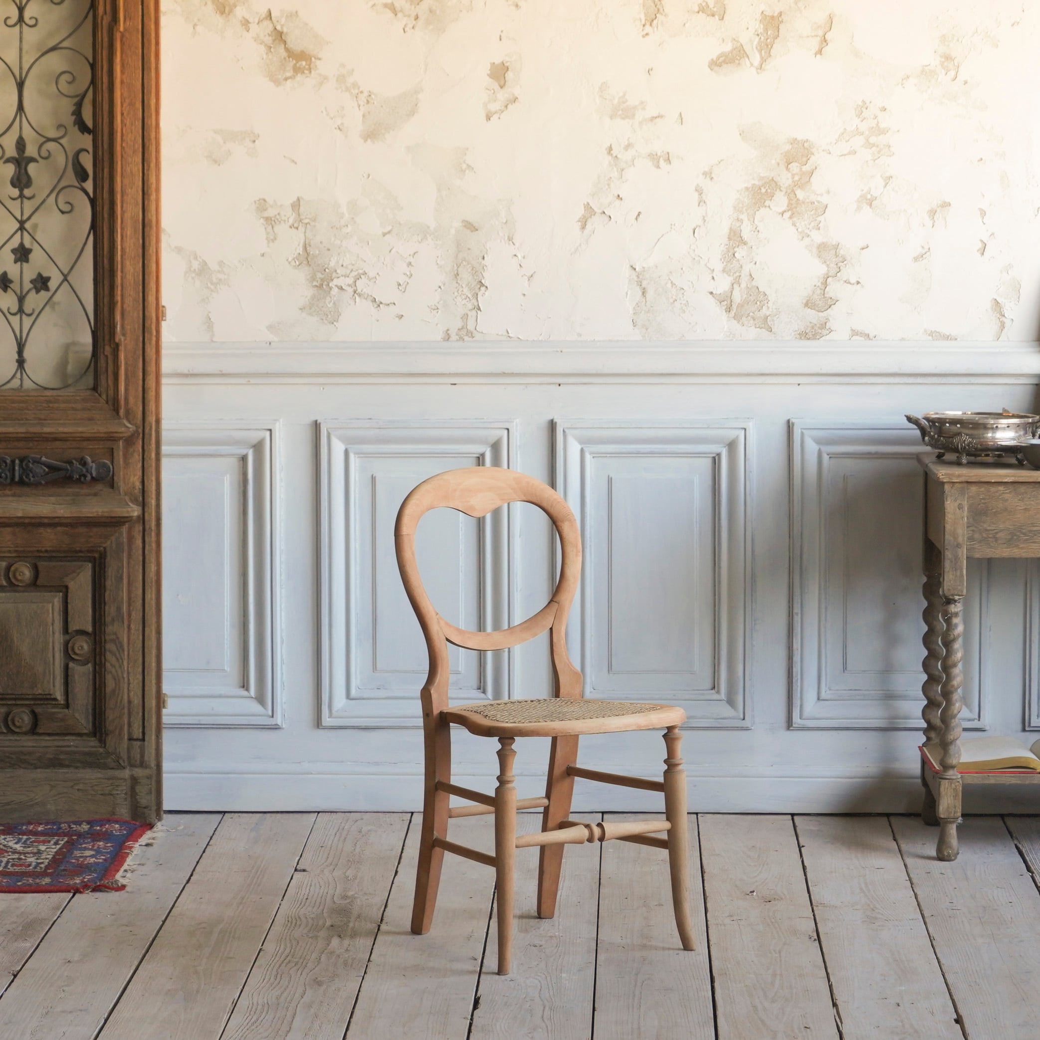 チェア/ バルーンバックチェア/ディスプレイ/ラタン/空間装飾/アンティーク/剥離