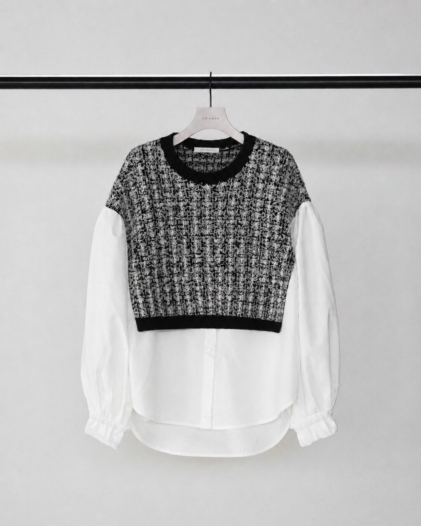 【9/下旬〜10/上旬入荷次第お届けのご予約】CHIGNON/シニヨン ドッキングツィードニット 9865-421JR F