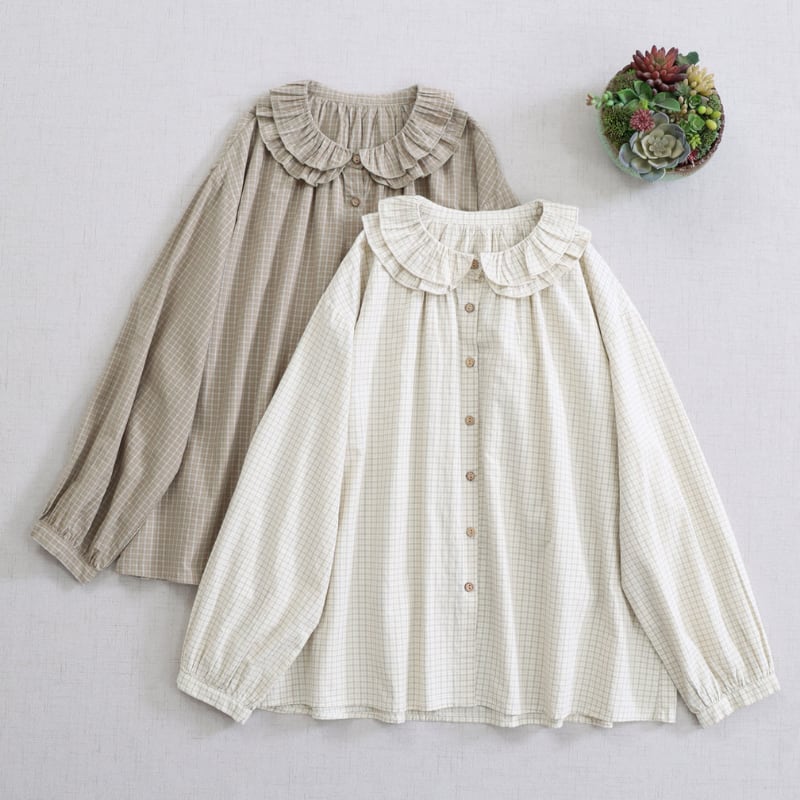 チェック柄フリル衿クラシカルブラウス W1733