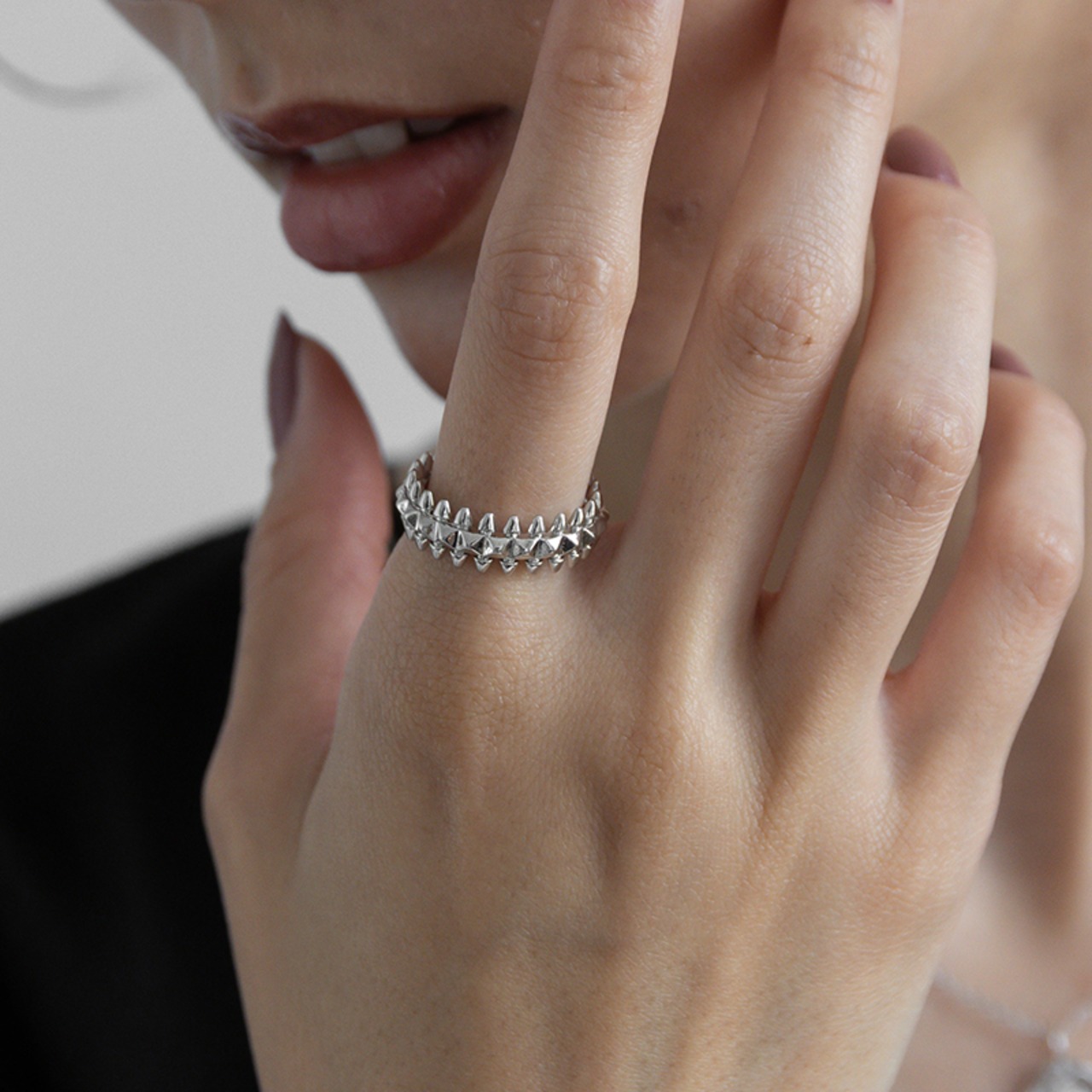 【ネコポス便】金属アレルギー対応 リング 12号相当 ワンサイズのみ スパイク リング 指輪 レディース ステンレス 18K 高見え 上品 大人可愛い ステンレスリング 2528