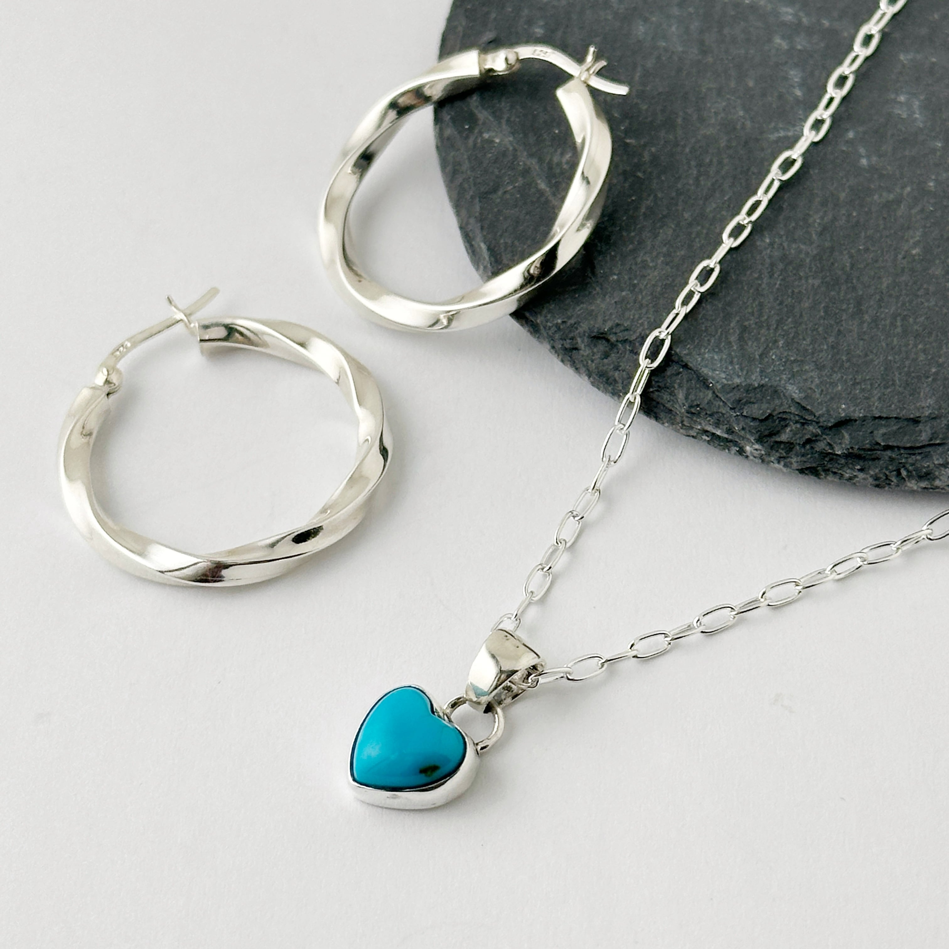 ラスト2！！【再入荷】《Indian Jewelry 》 キングマン ターコイズ