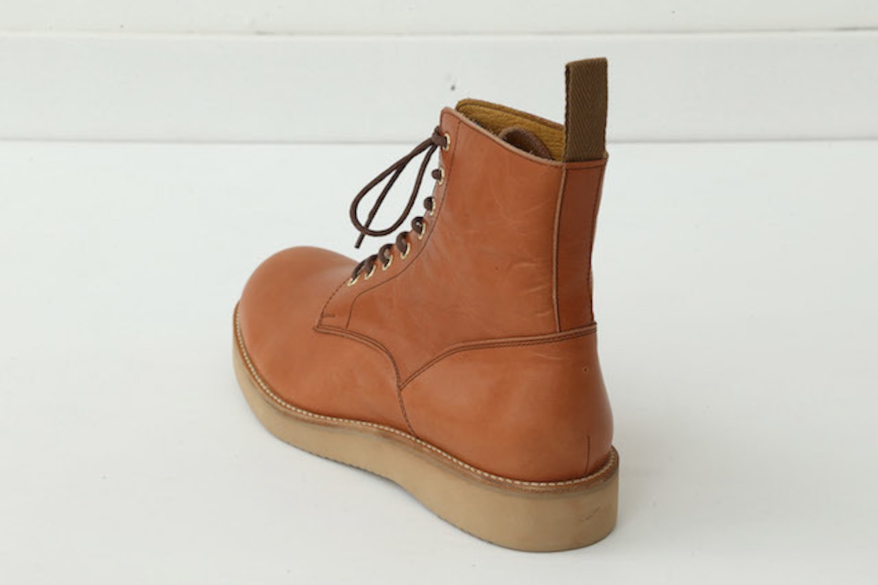 LACE UP BOOTS (WEDGE SOLE)