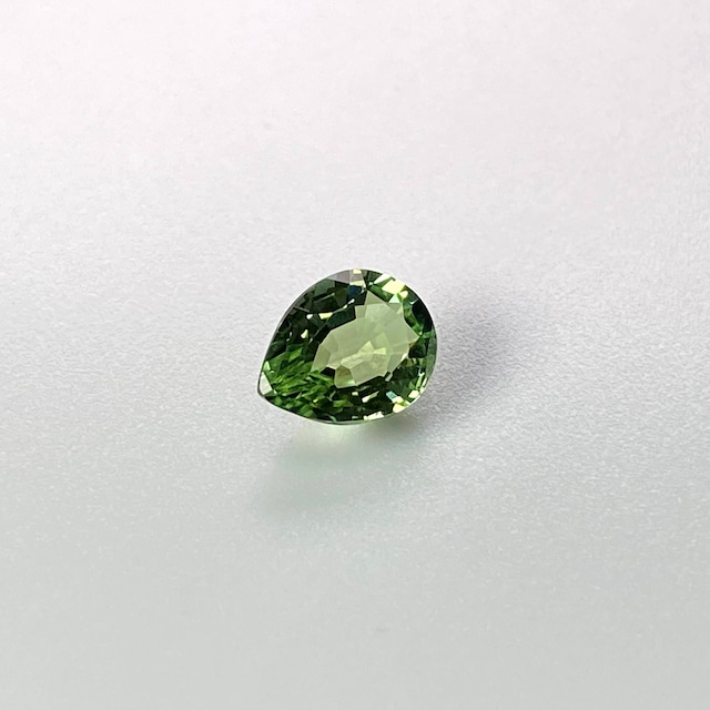 ⁂天然⁂　◇ミントグリーントルマリン◇　0.85ct　パキスタン産