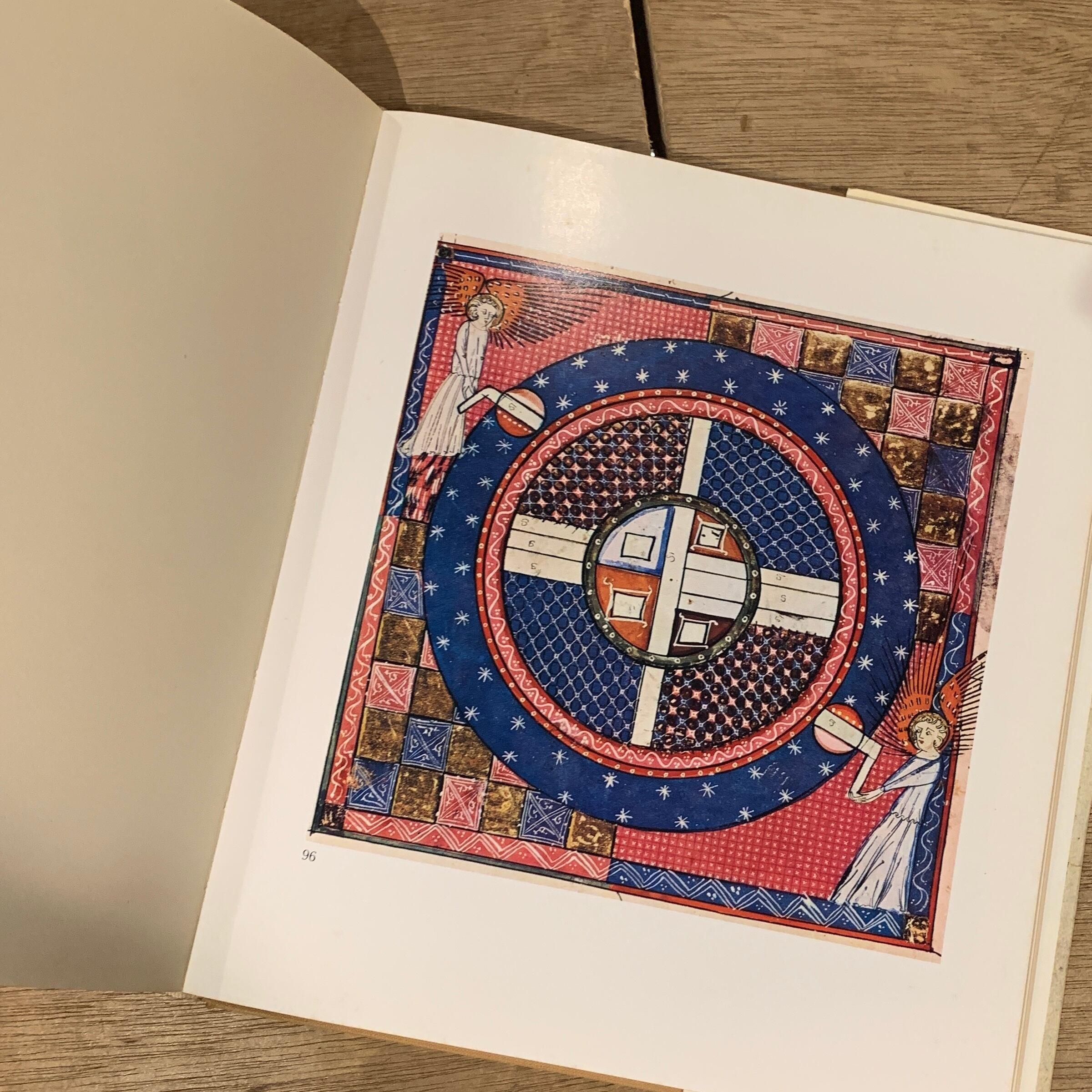 YOGA ART Ajit Mookerjee with a contribution by Philip Rawson | 百年
