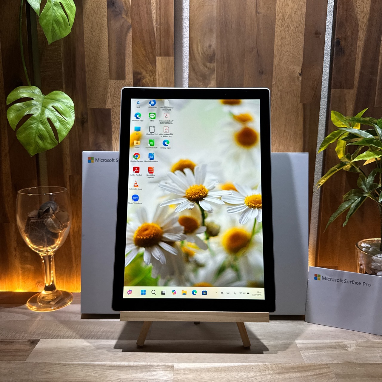 \ 公式ショップ限定価格❣️/ 準美品《2in1モデル》Surface Pro6 プラチナ Corei5 第8世代 メモリ8GB SSD128GB ノートパソコン 安心サポート&3ヶ月保証付き