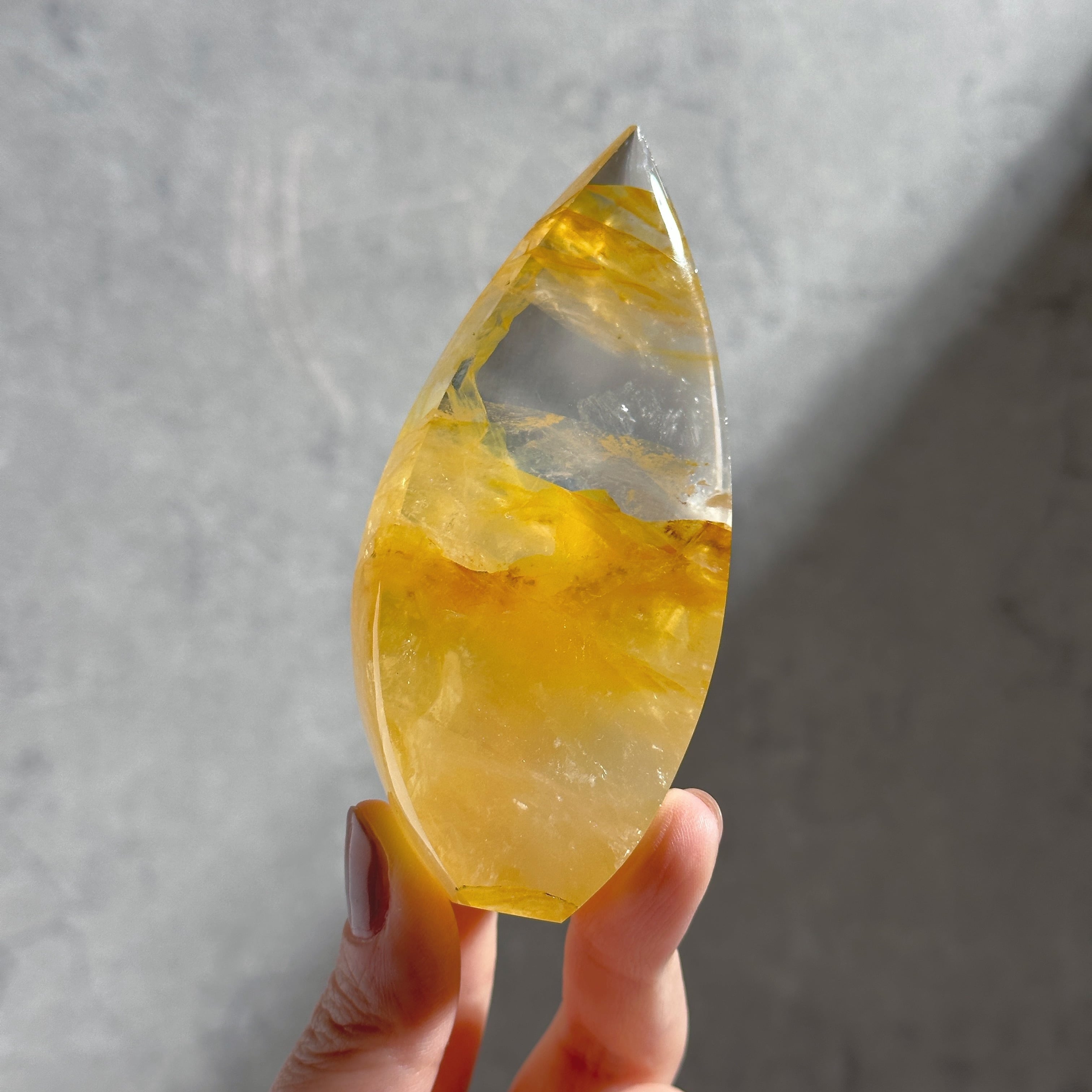 ゴールデンヒーラー フレイム23◇ Golden Healer ◇天然石・鉱物