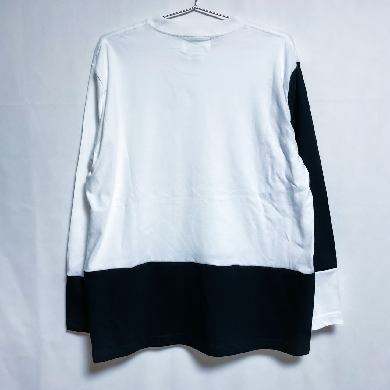 UNFINISHEDモノトーン切り替えロンT01