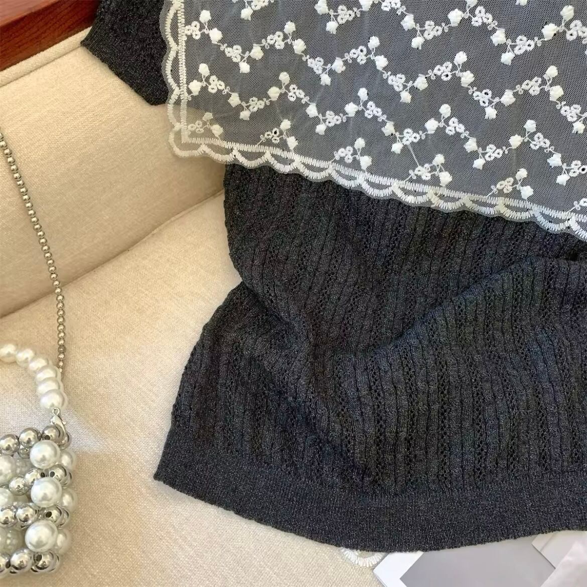 レースセーラーカラーリブニット