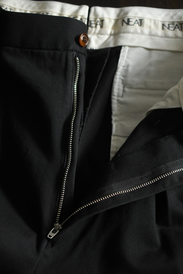 NEAT Chino (Black)