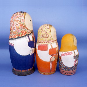 マリア・ドミトリエワ作　マトリョーシカ　15個型