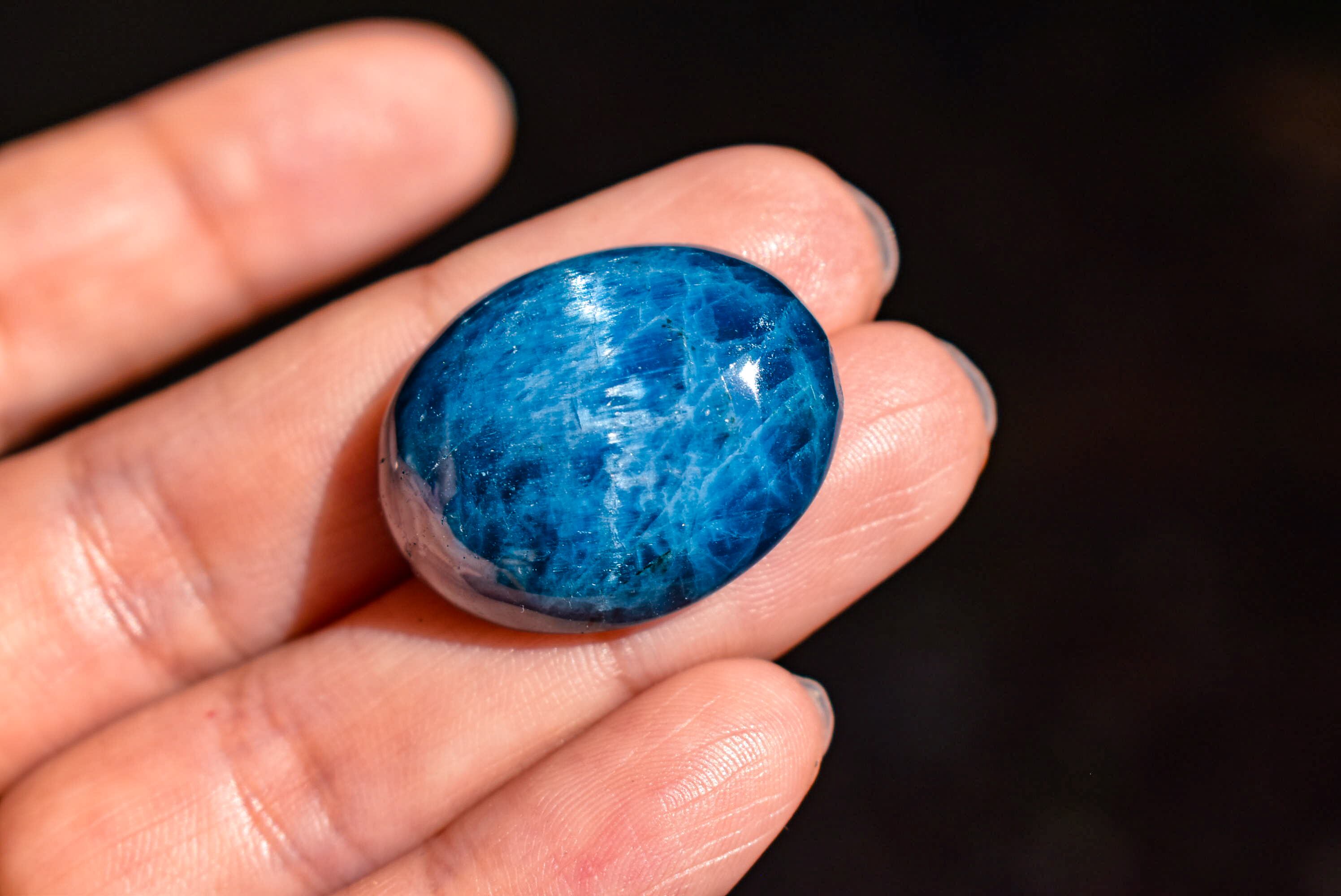 キャッツアイ☆ブルーアパタイト bla002 | Funky garuda Stone