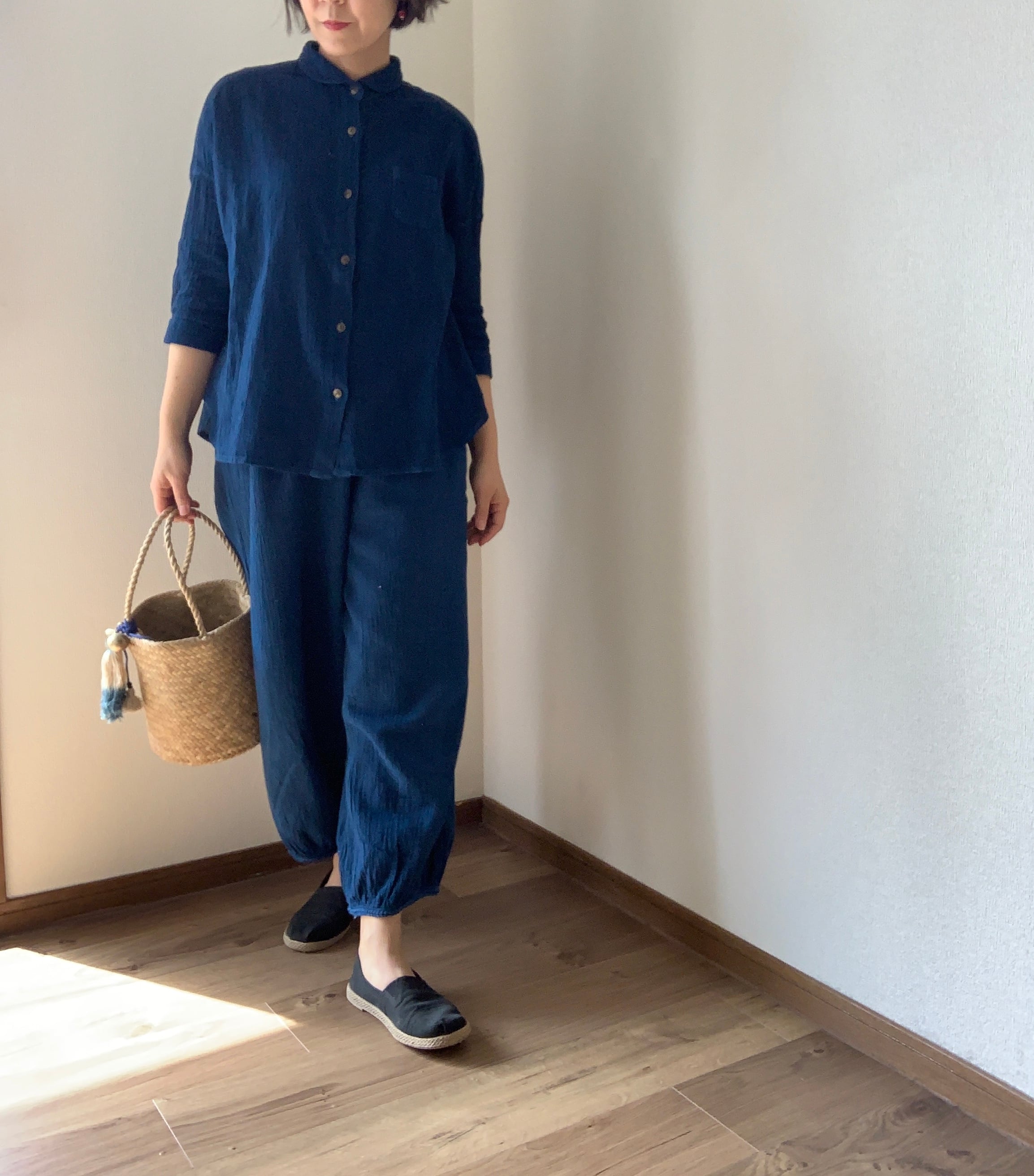 本藍染めリネンガーゼパンツ Nuu 本藍染めリネンガーゼパンツ Nuu