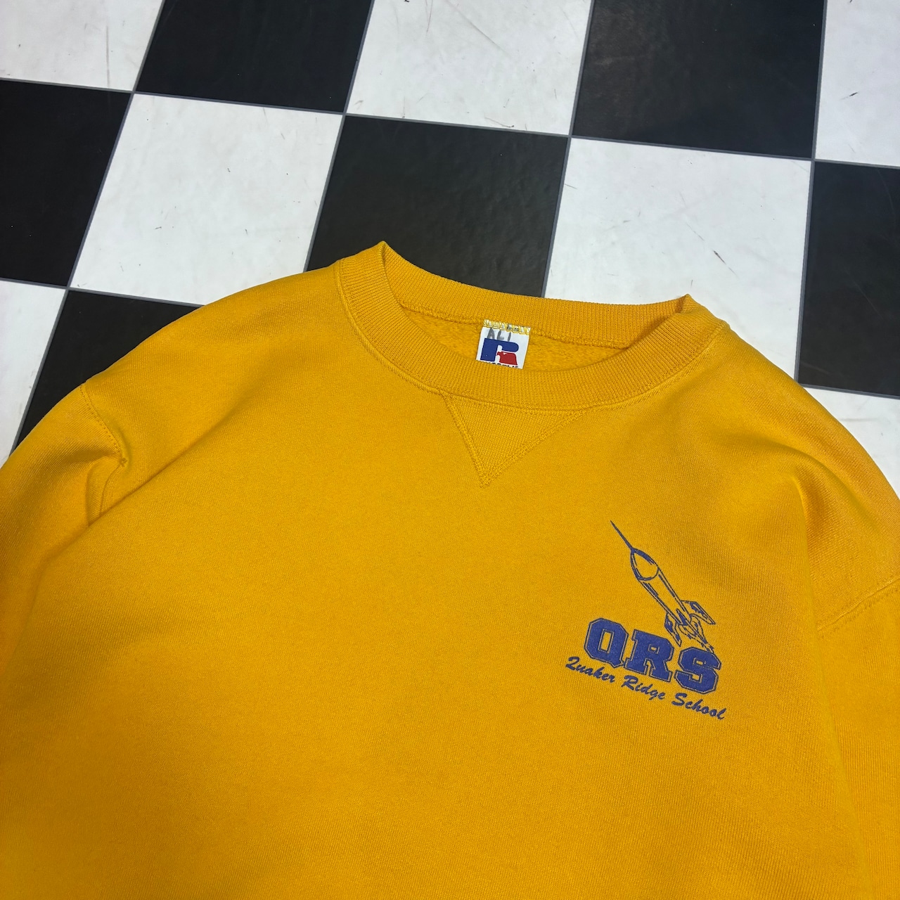 90s USA製RUSSELL ATHLETIC スウェット マスタードイエロー ラッセル ワンポイント