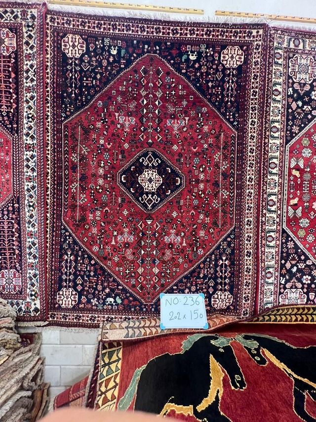 絨毯クエスト76【No.236】Tribal rug  トライバルラグ　※現在、こちらの商品はイランに置いてあります。ご希望の方は先ずは在庫のご確認をお願いします。
