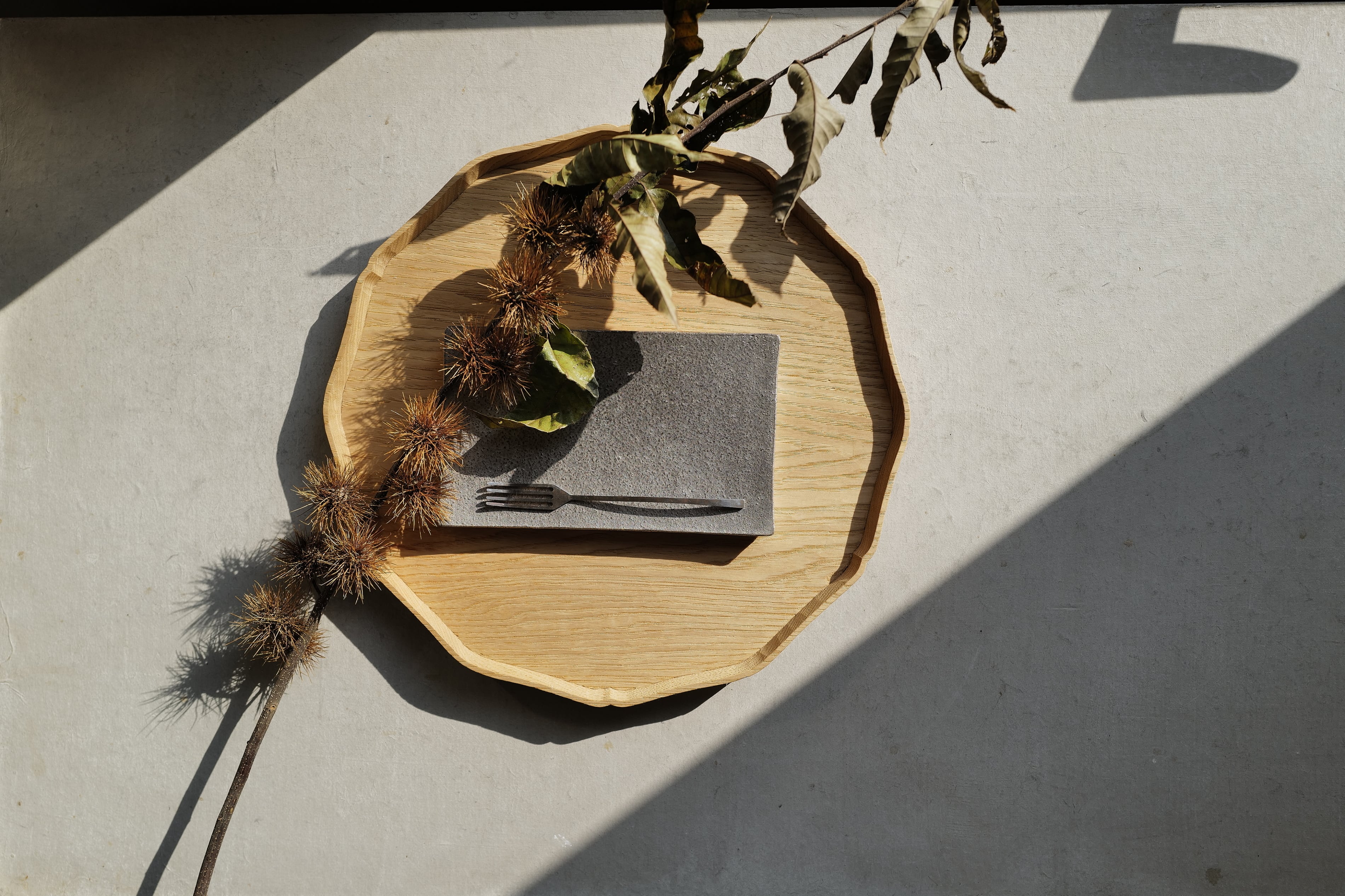 加藤良行 16.輪花丸盆 尺 | 陶屋なづな